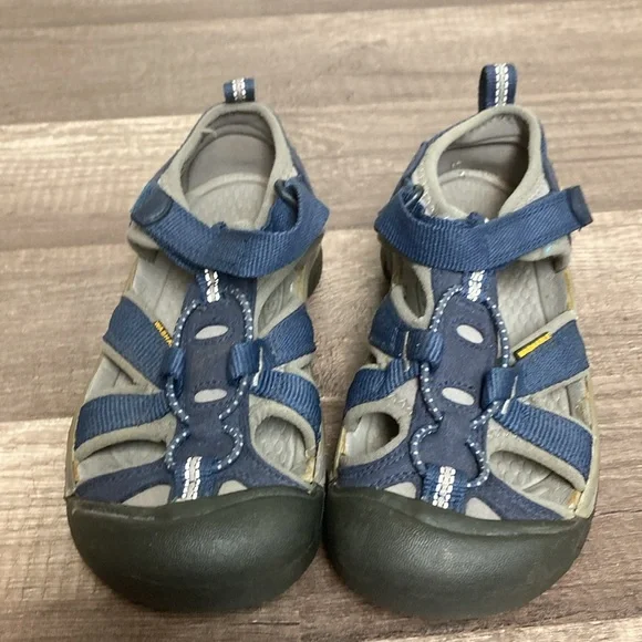KEEN Boys Venice Blue Hiking Sports Sandals Waterproof Comfort' Size 1 - Picture 12 of 14